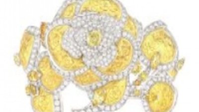 Новая коллекция украшений «Сад камелий» от Chanel