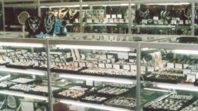 Из ювелирного магазина Москвы похитили украшений на 10 миллионов рублей