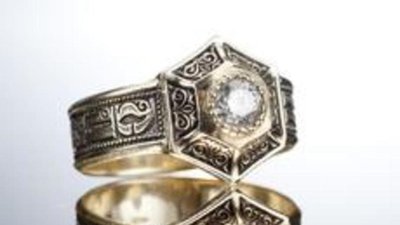 В Екатеринбурге открылся ювелирный салон Владимира Михайлова