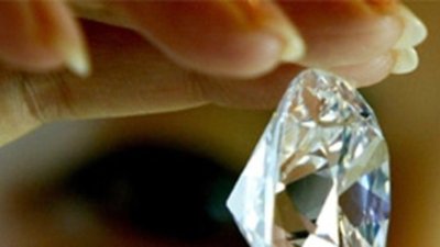 Бриллианты дорожают за счет спроса со стороны китайских потребителей