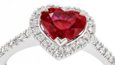 Ювелирные подарки ко Дню святого Валентина: 7 идей