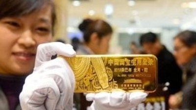 Слабая цена золота притягивает покупателей в Азии