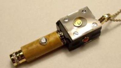 Люксовый фонарик Eluxio