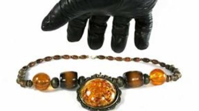 Женская банда грабит ювелирные магазины в Индии