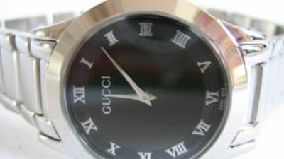 Предприниматель заплатит за поддельные часы