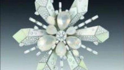 В Москву прибыла коллекция Chanel "Contrastes"