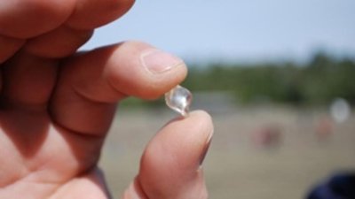 Очередная крупная находка в парке «Алмазный кратер»