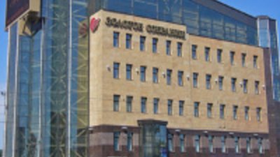 Здание ювелирного центра на Московском проспекте в Петербурге может попасть на торги