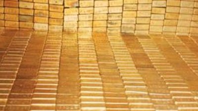 Россия и Мексика увеличили в марте золотой запас
