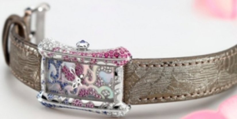 Восхитительные женские часы Alacria Royal Rose от Carl F. Bucherer