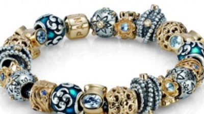 Ювелирный дом Pandora успешно пожертвовал люксом ради масс-маркета