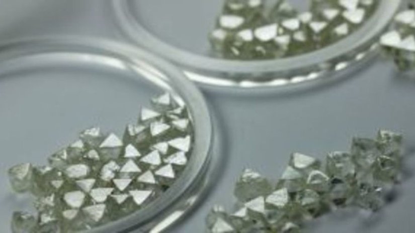 АЛРОСА в марте 2019 г. реализовала алмазно-бриллиантовую продукцию на $377 млн