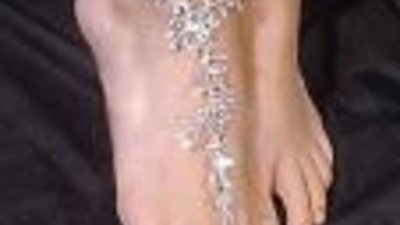 Браслет на ногу: между сексуальностью, сакральностью и модой