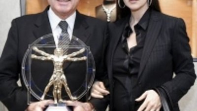 Глава компании Cartier назван «Человеком года 2010»