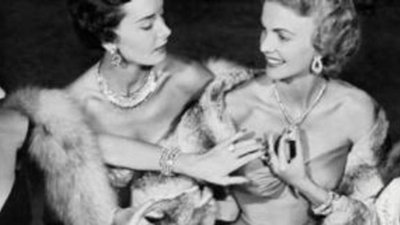 Fashion-редактор Андре Леон Телли выпустил книгу о драгоценностях Harry Winston