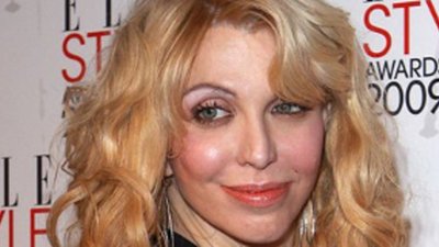 Ювелирная фирма подала в суд на Кортни Лав