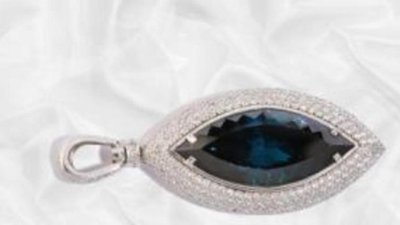 Подарки недели: бриллиантовые драгоценности к 8 марта