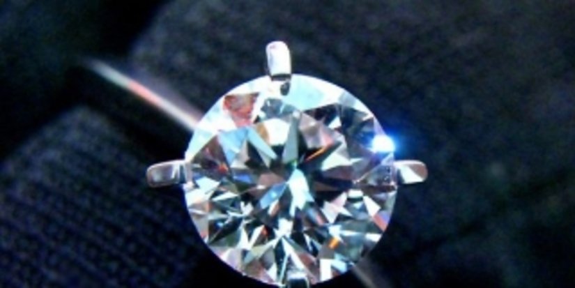В 2013 году цены на бриллианты упали 4,5%