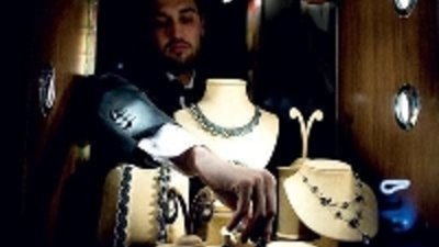 Томск: сторож магазина воровал ювелирные украшения