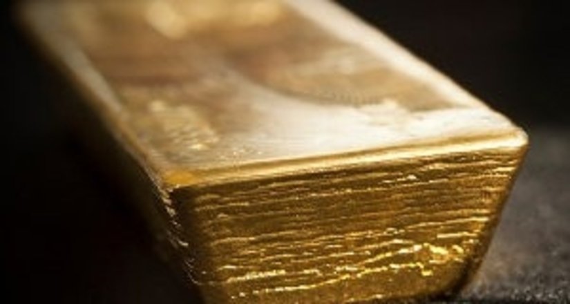 Максимальное падение золота за последние 30 лет