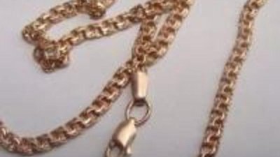 На Запорожье продавец «подарила» мошеннику 21 грамм золота