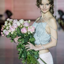 Минувшая неделя для российской индустрии моды прошла с блеском золота и драгоценных камней