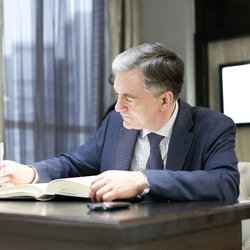 Руководитель Гохрана России Юрин Андрей Владимирович посетил ОАО «Русские самоцветы»