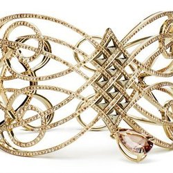 Стивен Вебстер создал украшение в стиле Baileys