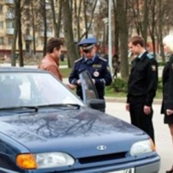 В Екатеринбурге не первый раз пробуют ограбить ювелирный салон
