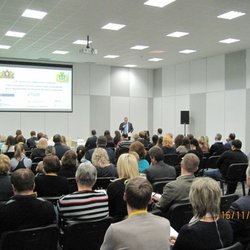 На ювелирной выставке «JUNWEX Екатеринбург» вчера прошла VII Уральская конференция ломбардов.