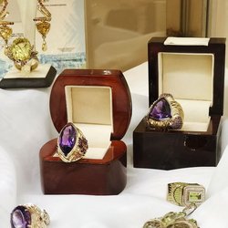 Ювелирная выставка "Золотая Столица" прошла на Старом Арбате