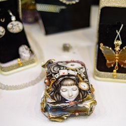 Ювелирная выставка «Сокровища Петербурга»