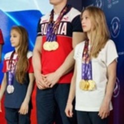 На церемонии награждения в Доме болельщиков в Баку отметили успехи омских гимнастов и акробатов