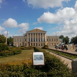 С 27 по 30 июня в Костроме пройдет XX Международный ювелирный фестиваль «Золотое кольцо России»