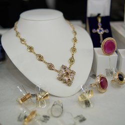 Осенняя неделя ювелирной моды «Сокровища Петербурга» соберет ведущих производителей украшений и дизайнеров со всего света в Бронзовом дворце.
