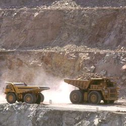 Производство алмазов компании De Beers снизилось в 3 квартале на 31%