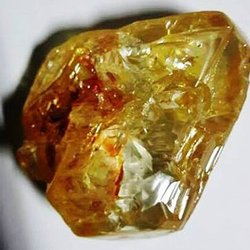 В Сьерра-Леоне найден алмаз весом 706 карат