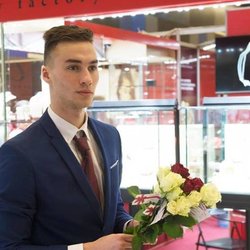 Ювелирный холдинг "JF Carat" получил I место на конкурсе «Признание Петербурга»
