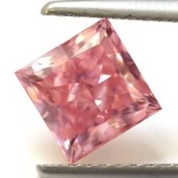 Leibish & Co. добавляет в свою коллекцию новый розовый бриллиант
