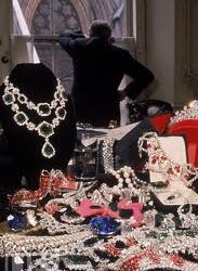 Harry Winston  откроет самый крупный магазин в Шанхае