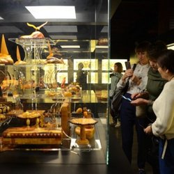 Калининградский янтарный комбинат открыл новый выставочный комплекс «Янтарная палата»