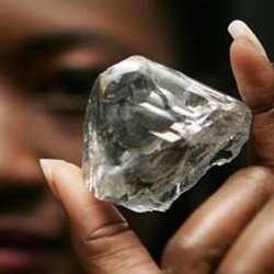 Намибия хочет пересмотреть соглашение с De Beers о продажах алмазного сырья