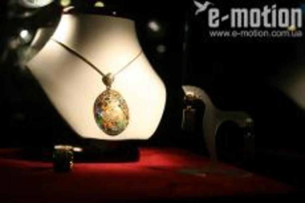 Принц Лоренцо де Медичи представил драгоценности