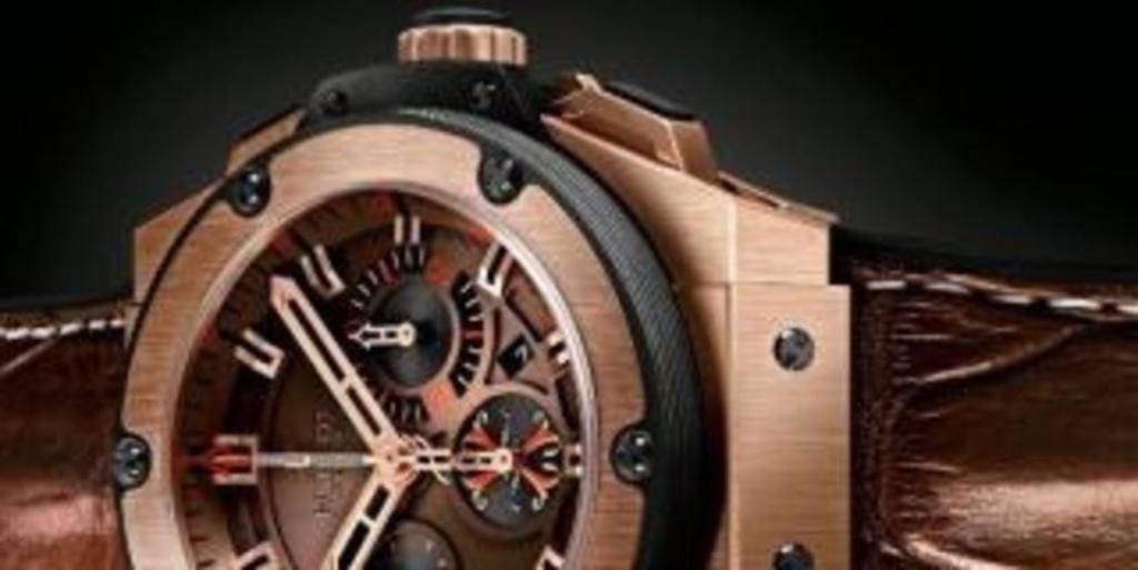 Часы Hublot King Power Arturo Fuente с хьюмидором