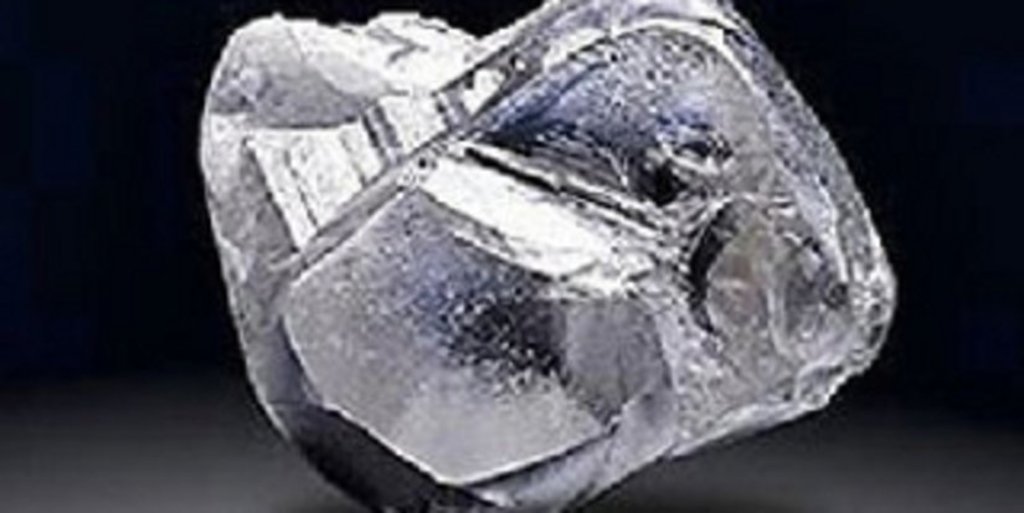 Gem Diamonds добыла огромный белый алмаз в Лесото