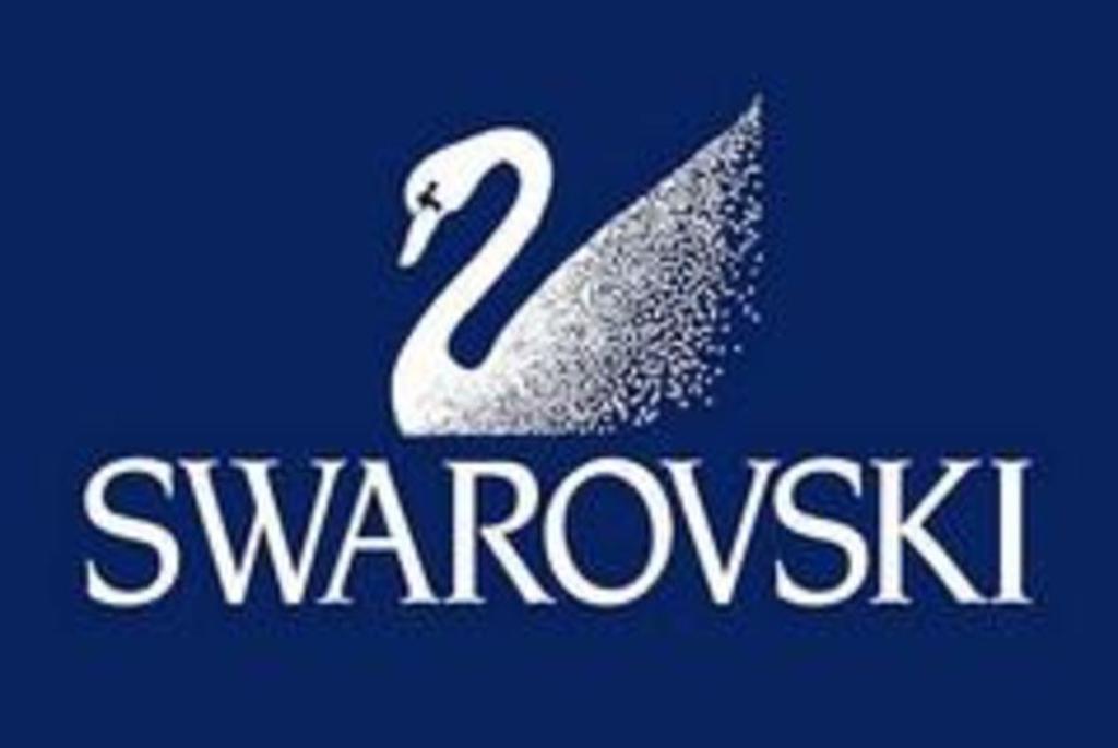 Важный штрих от Swarovski