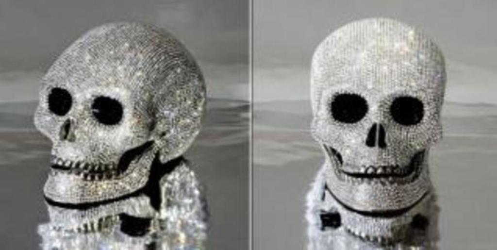 Декоративный череп "Diamond skull"