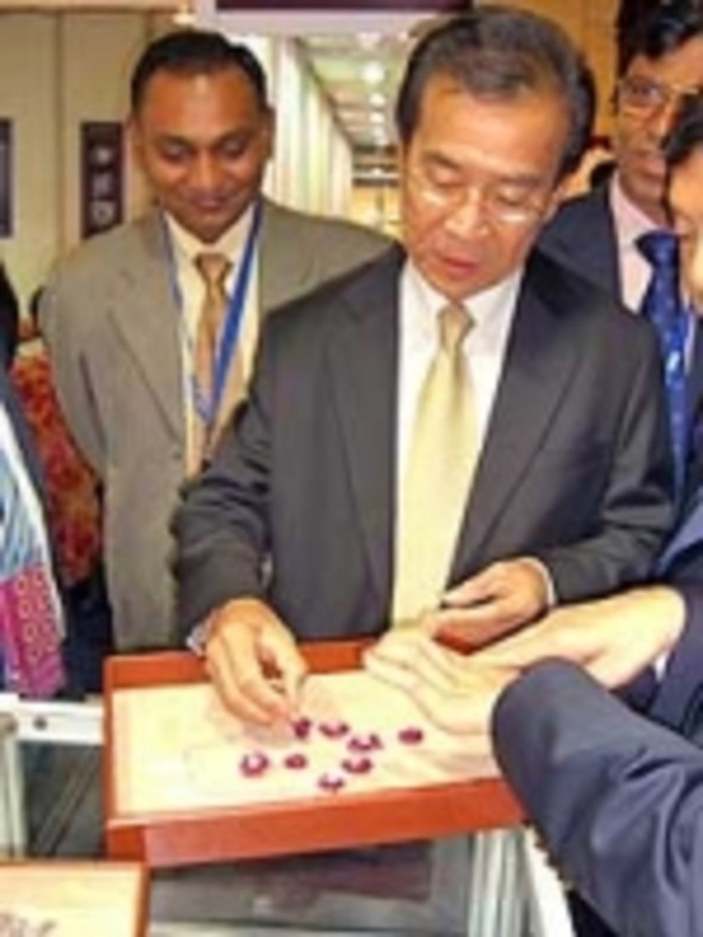 Таиланд и Индия готовы к партнерству в ювелирной сфере