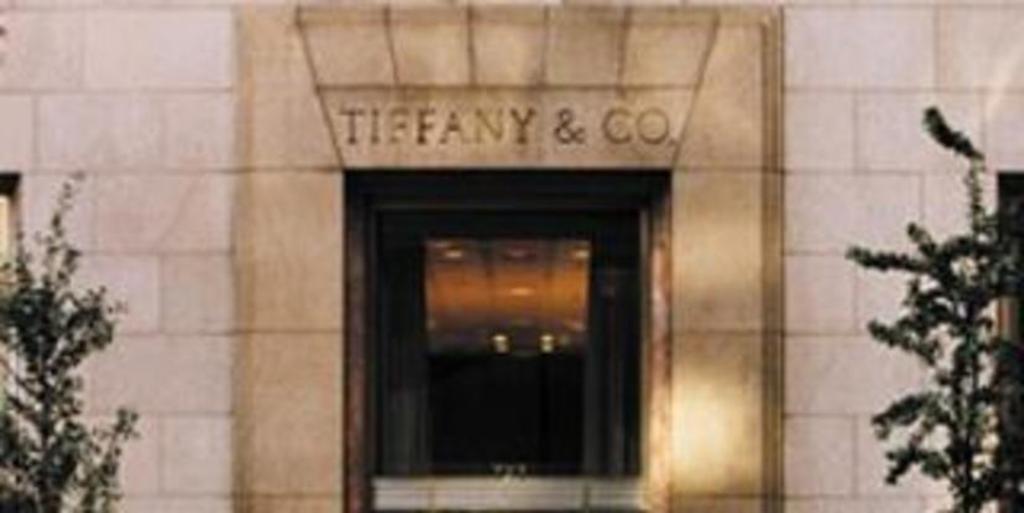 Tiffany & Co. планирует открытие флагманского магазина на Елисейских полях