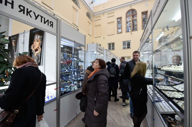 Ювелирная выставка-продажа «Сокровища Петербурга»